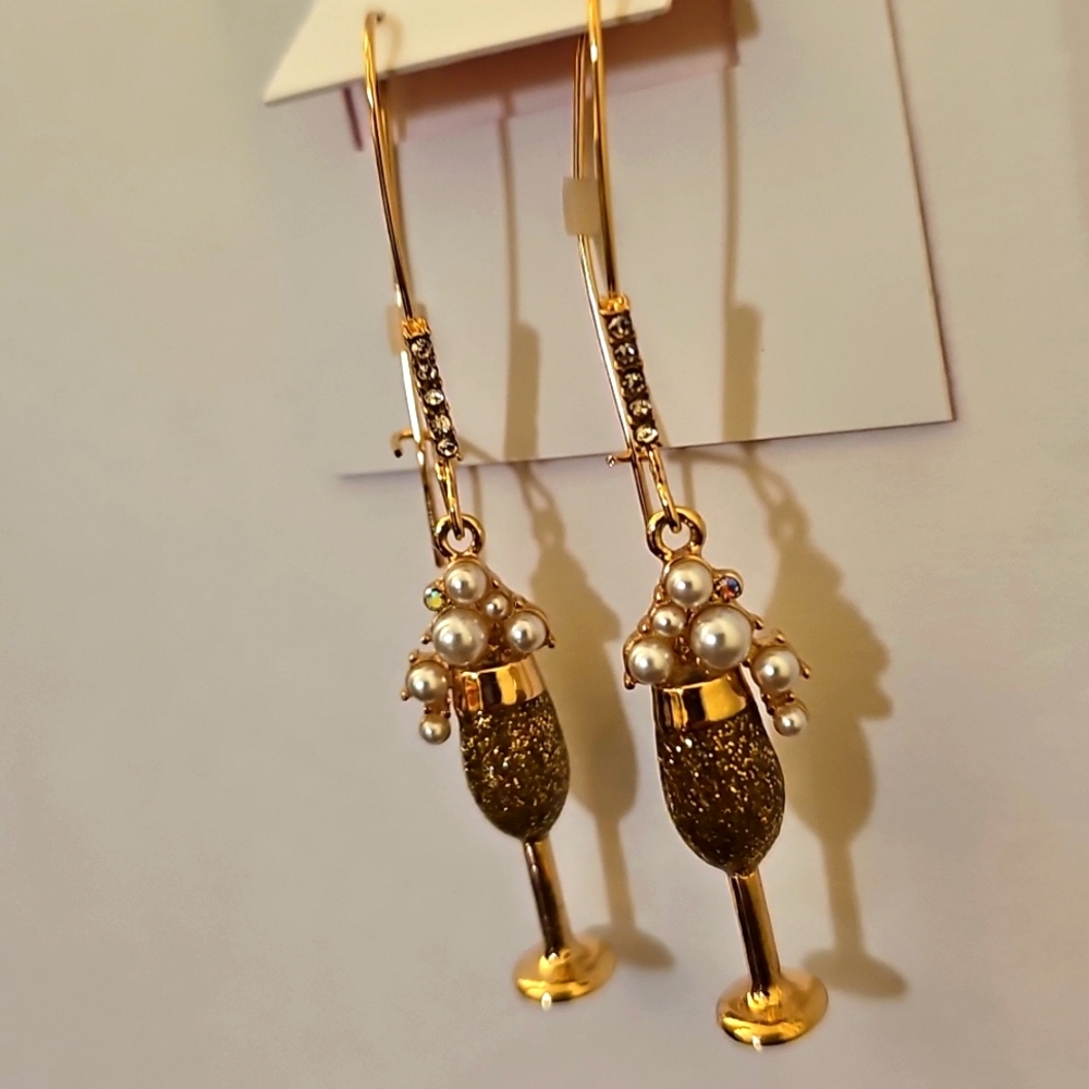 Betsey Johnson Champagne Dangle Earrings - Picture 15 of 16